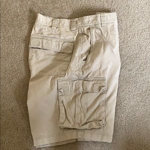 Men’s cargo shorts… Never worn. W 36